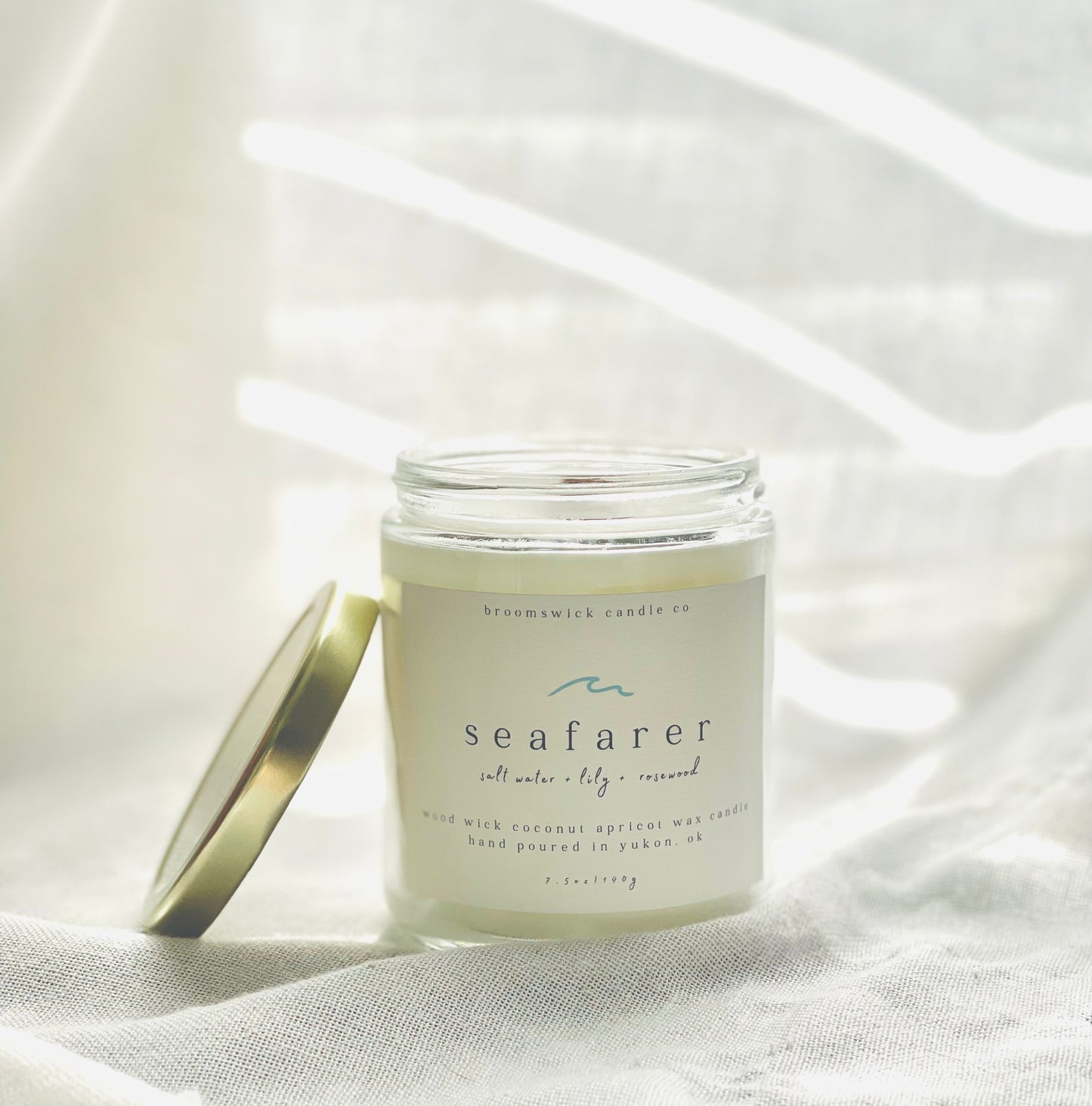 SEAFARER Wood Wick Candle