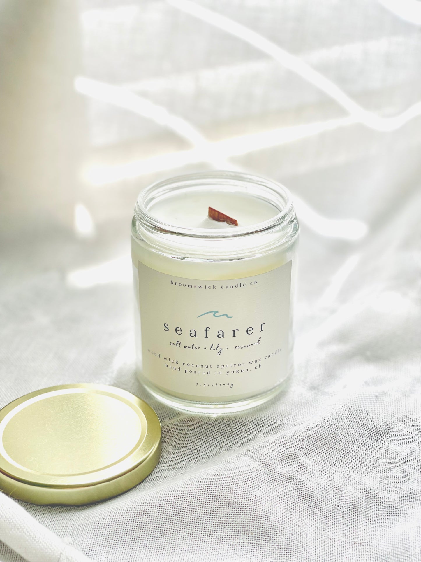 SEAFARER Wood Wick Candle